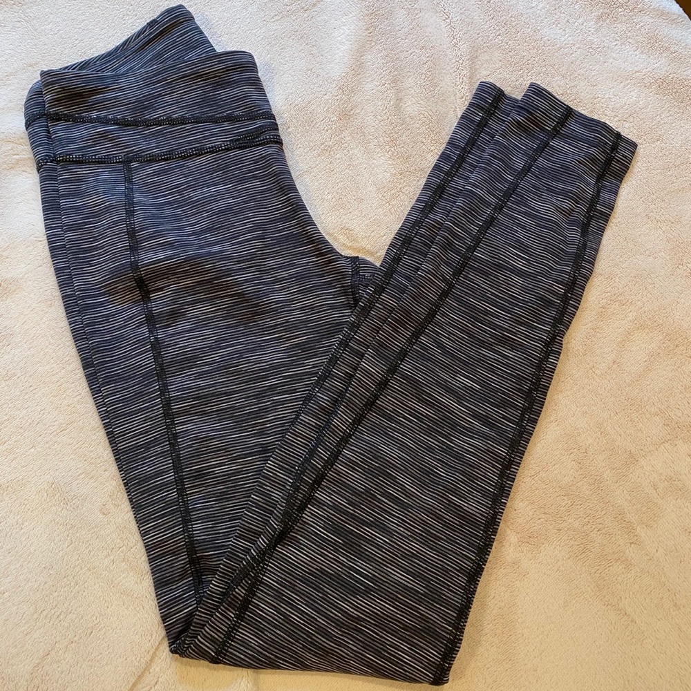 Lucy leggings small